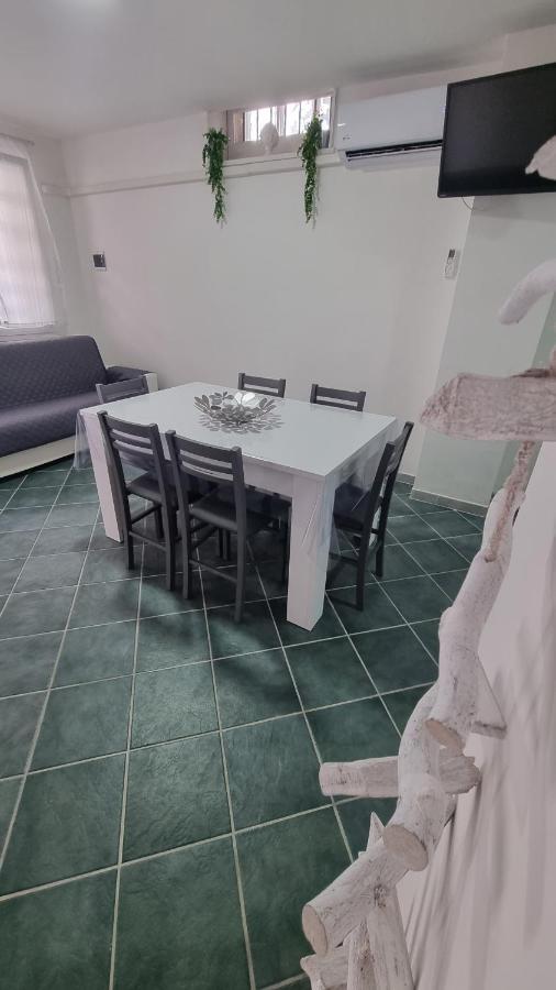 Casa Vacanze Afea Torre Dell'Orso Salento Puglia Eksteriør bilde